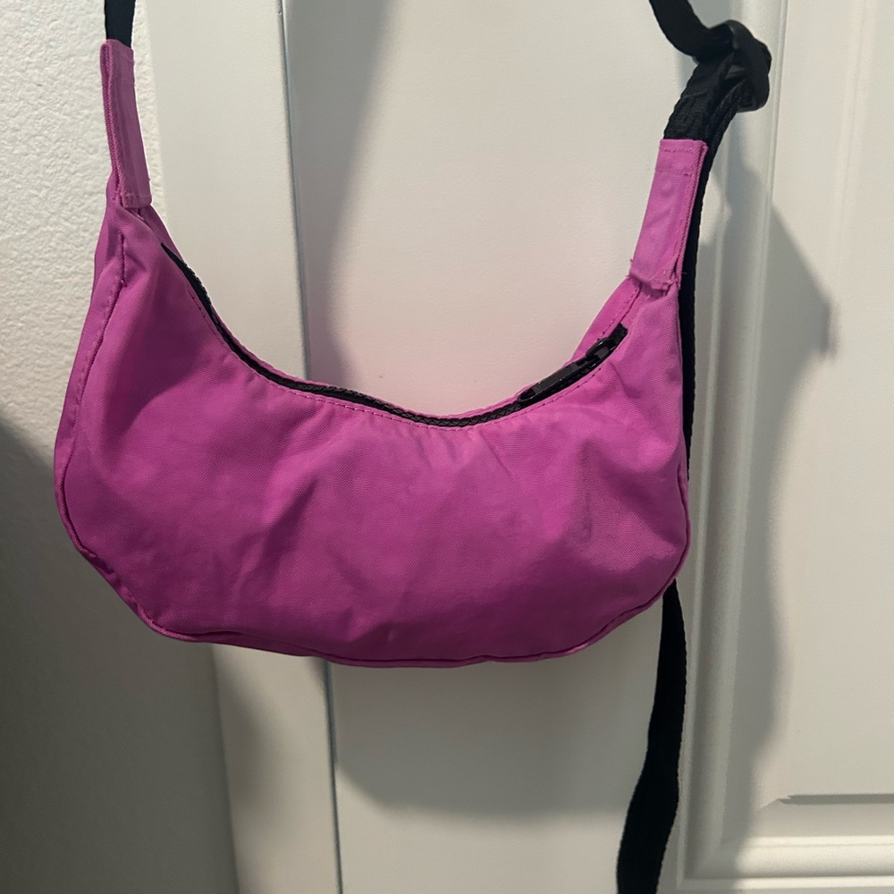 BAGGU UO Exclusive Mini Nylon Crescent Bag Extra Pink Like New